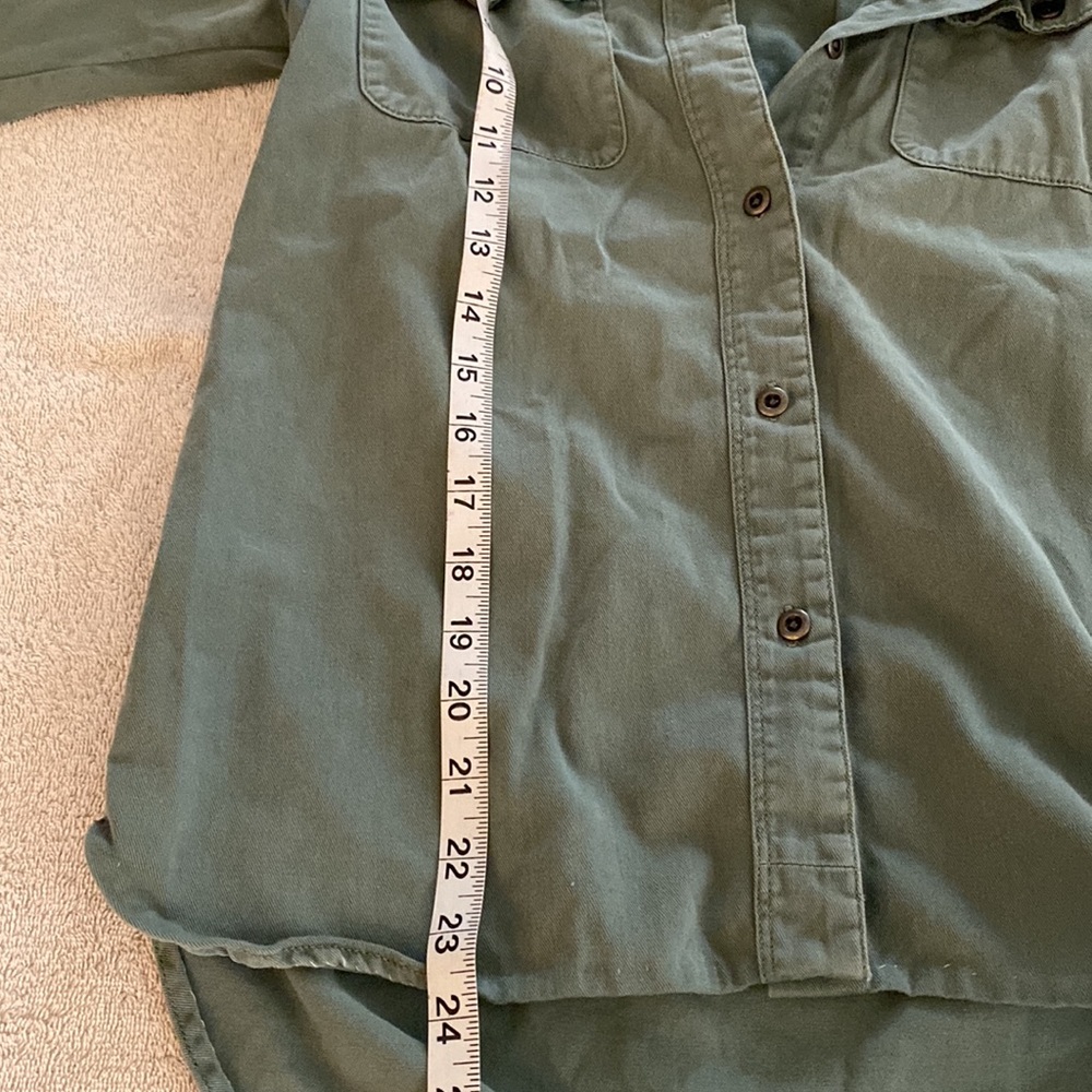 Madewell fabulous jacket shirt with great pockets & buttoned down front - Picture 11 of 12